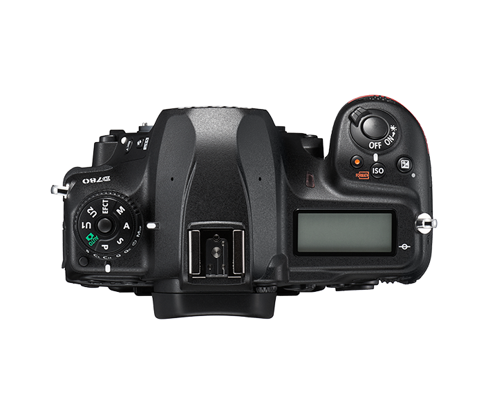 D780